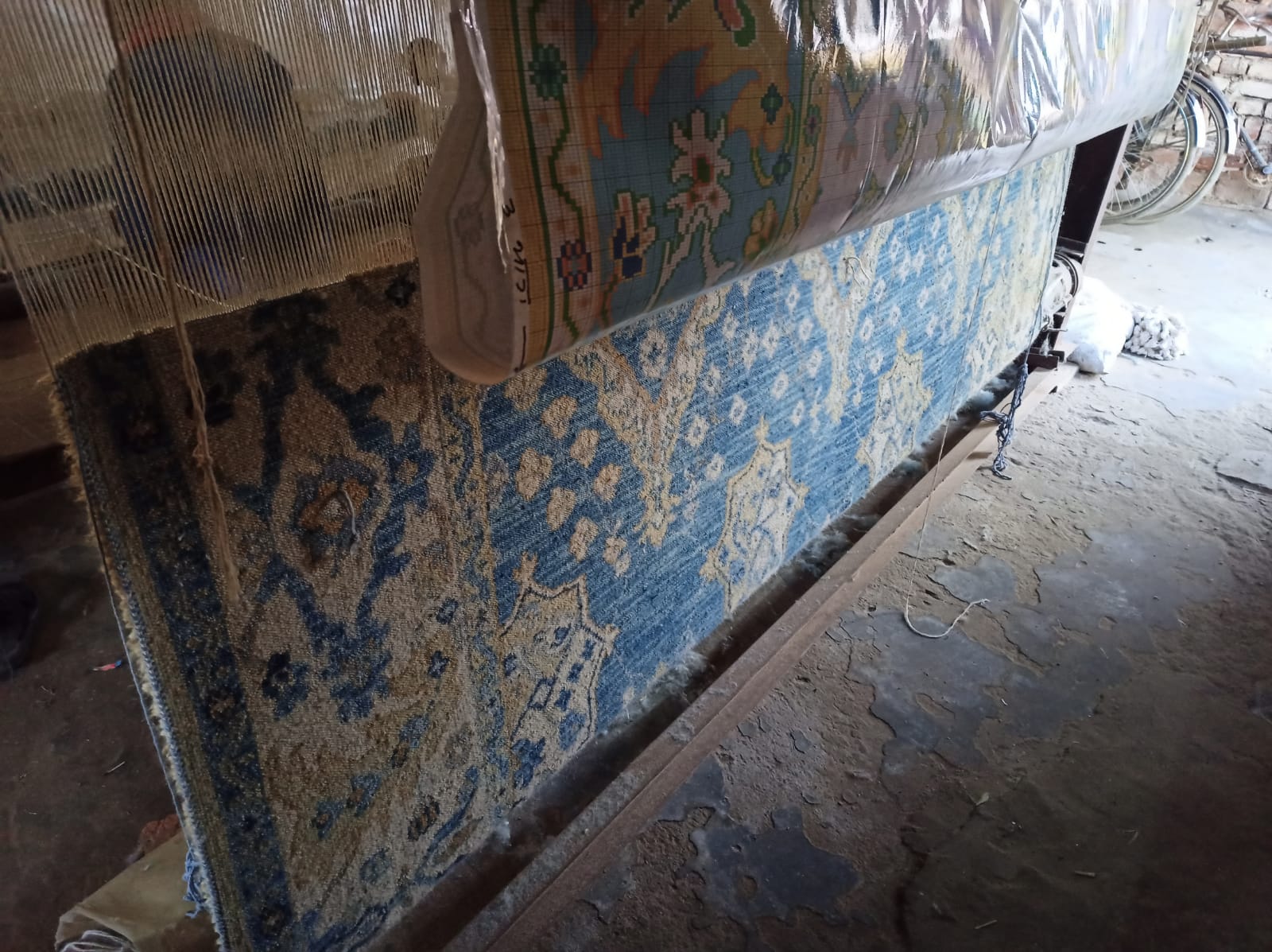 CUSTOMISE OR CREATE YOUR OWN RUG